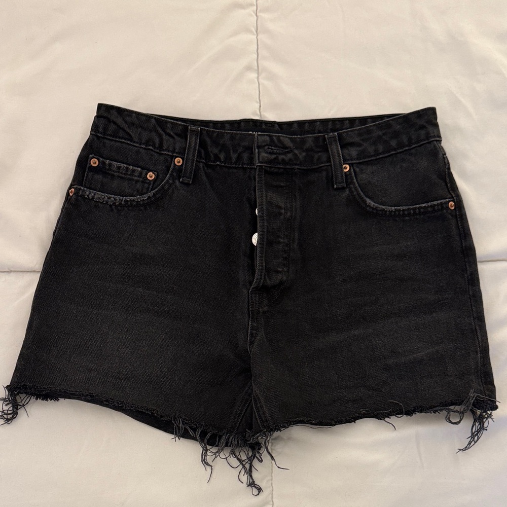 GRLFRND Helena High Rise Black Jean Shorts - Picture 3 of 10